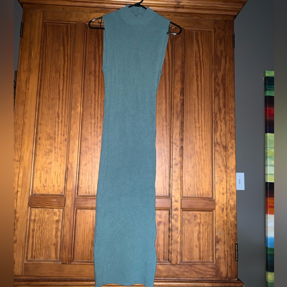 Teal knit dress!